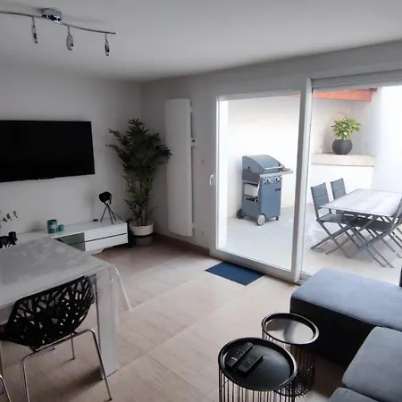 Hébergement de vacances Maison De 600 M Du Marche La Rochelle (Charente-Maritime)
